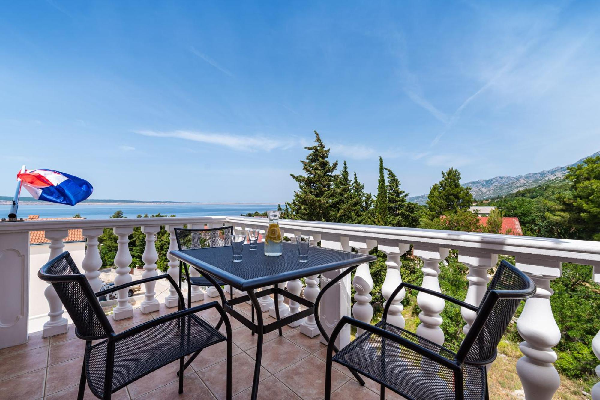 Apartments Prkacin 2 Starigrad Paklenica Exteriör bild