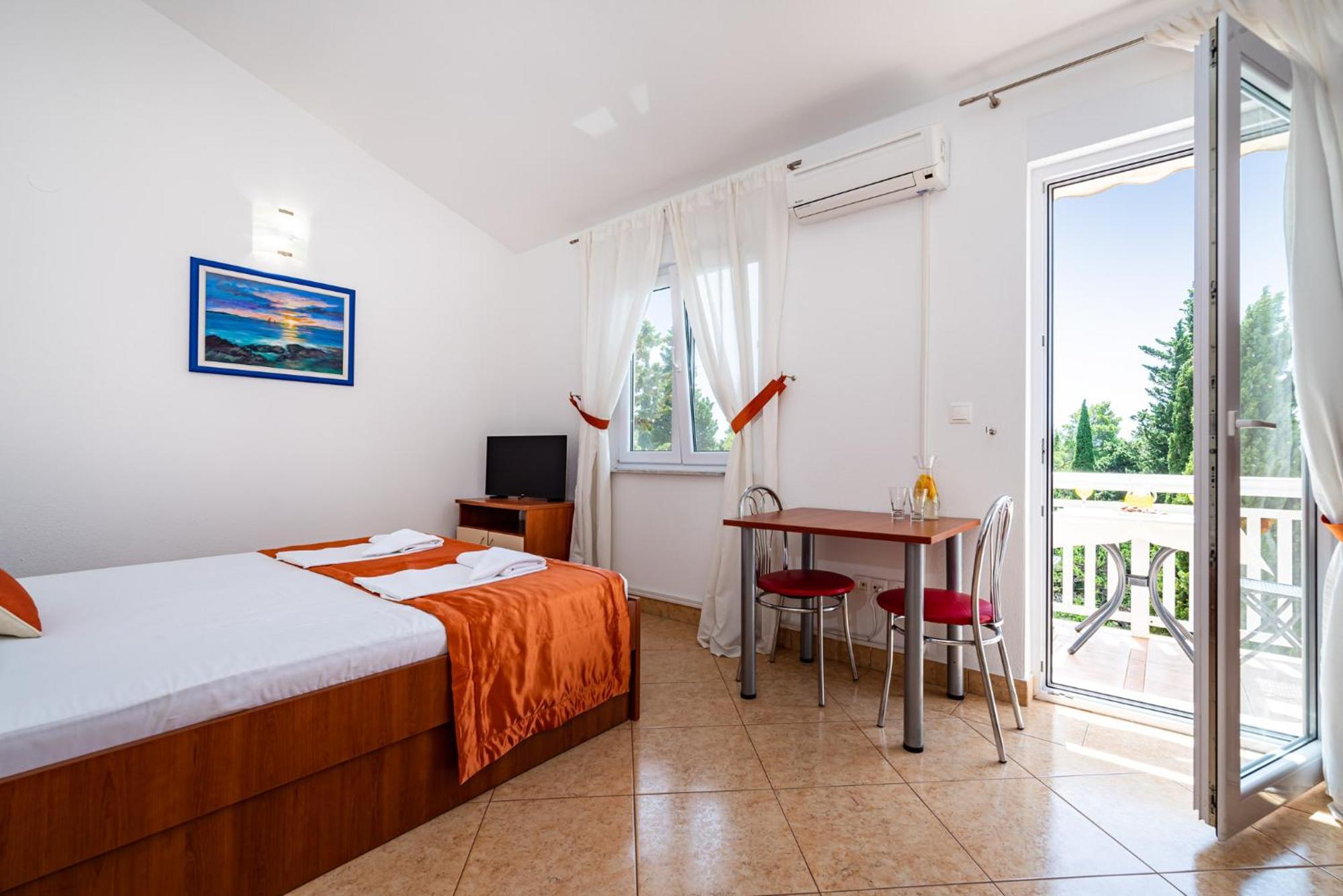 Apartments Prkacin 2 Starigrad Paklenica Exteriör bild
